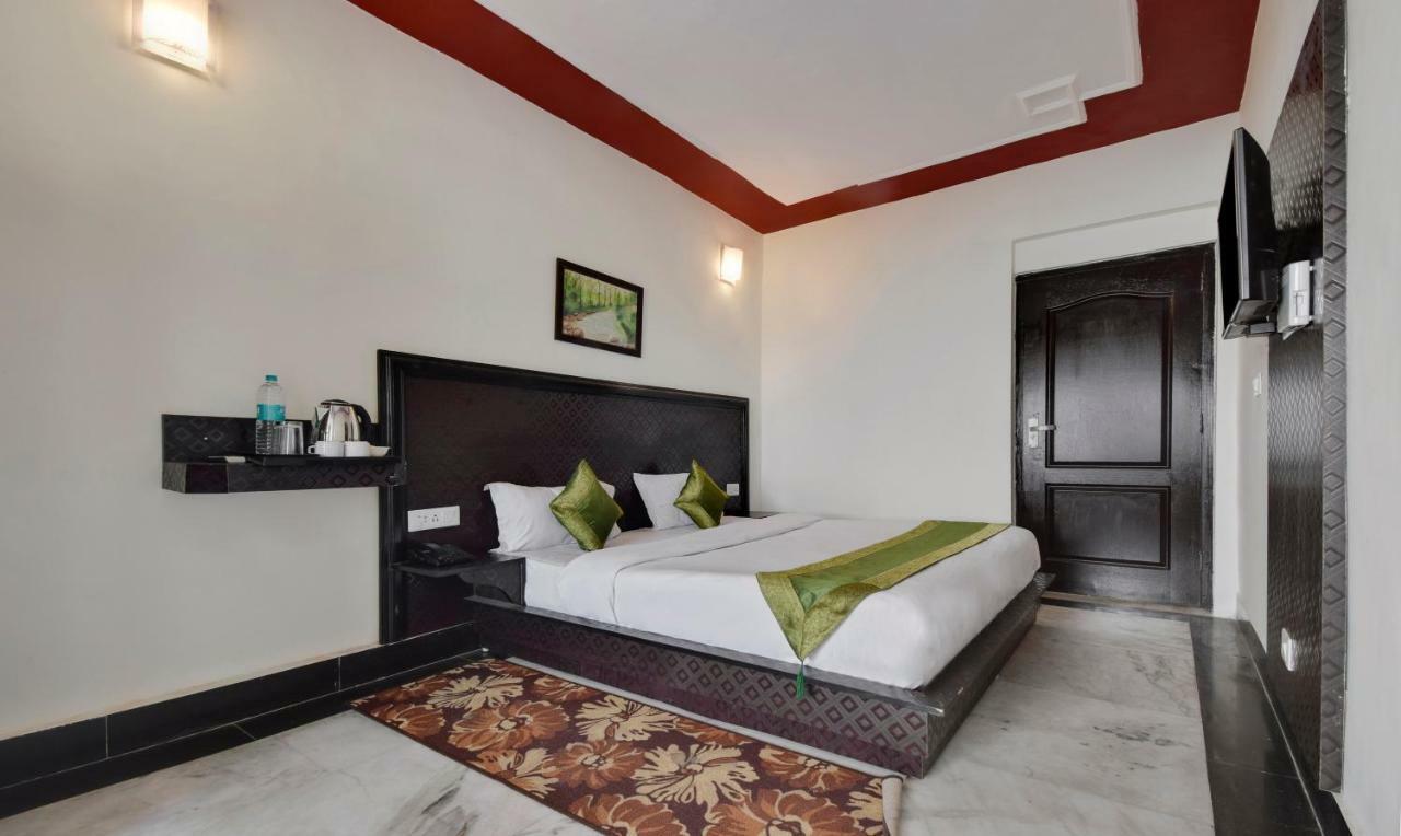 Treebo Trend Mayur Masuri Exterior foto