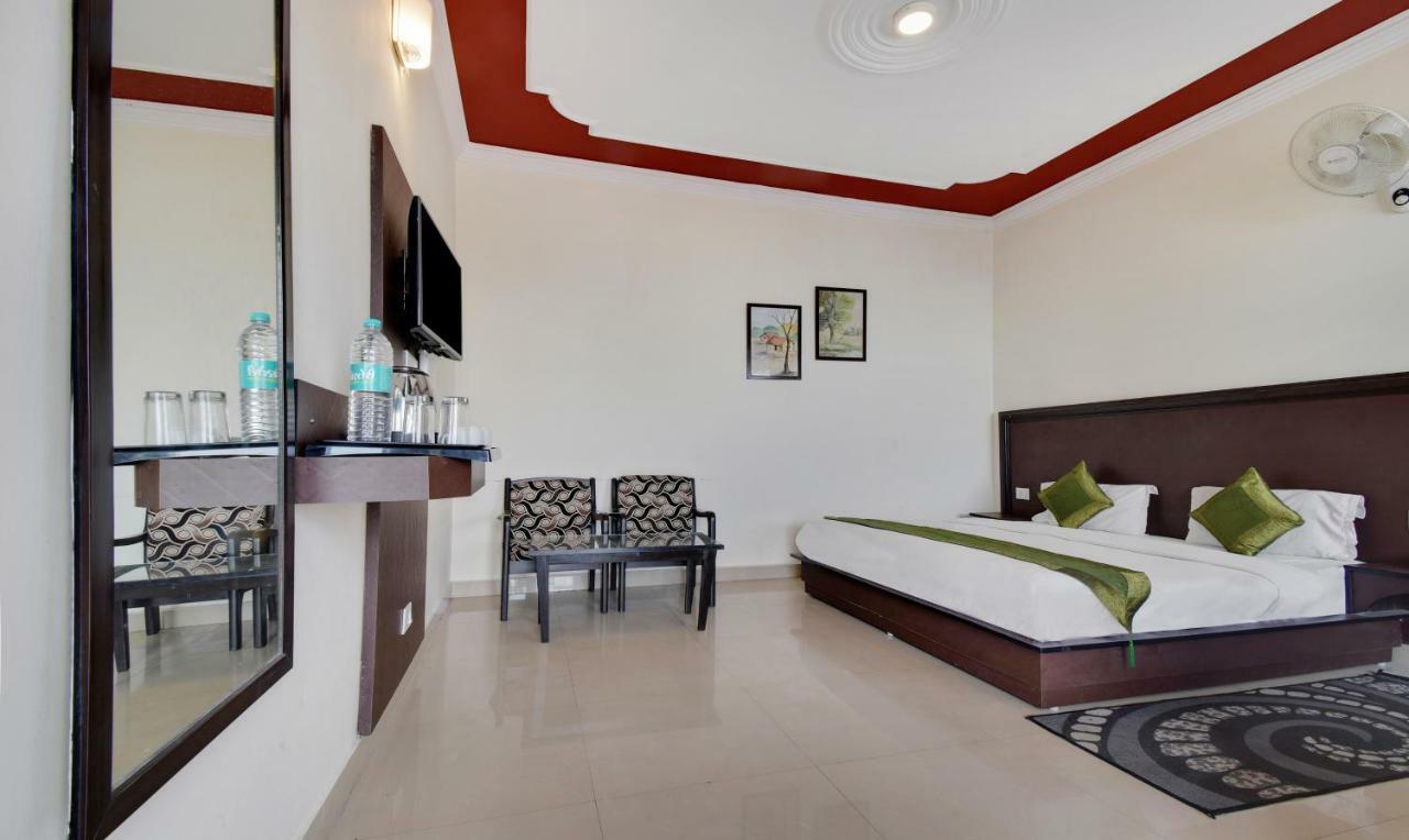 Treebo Trend Mayur Masuri Exterior foto