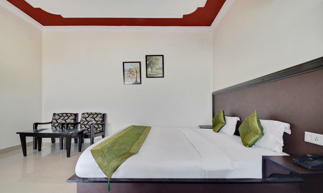 Treebo Trend Mayur Masuri Exterior foto