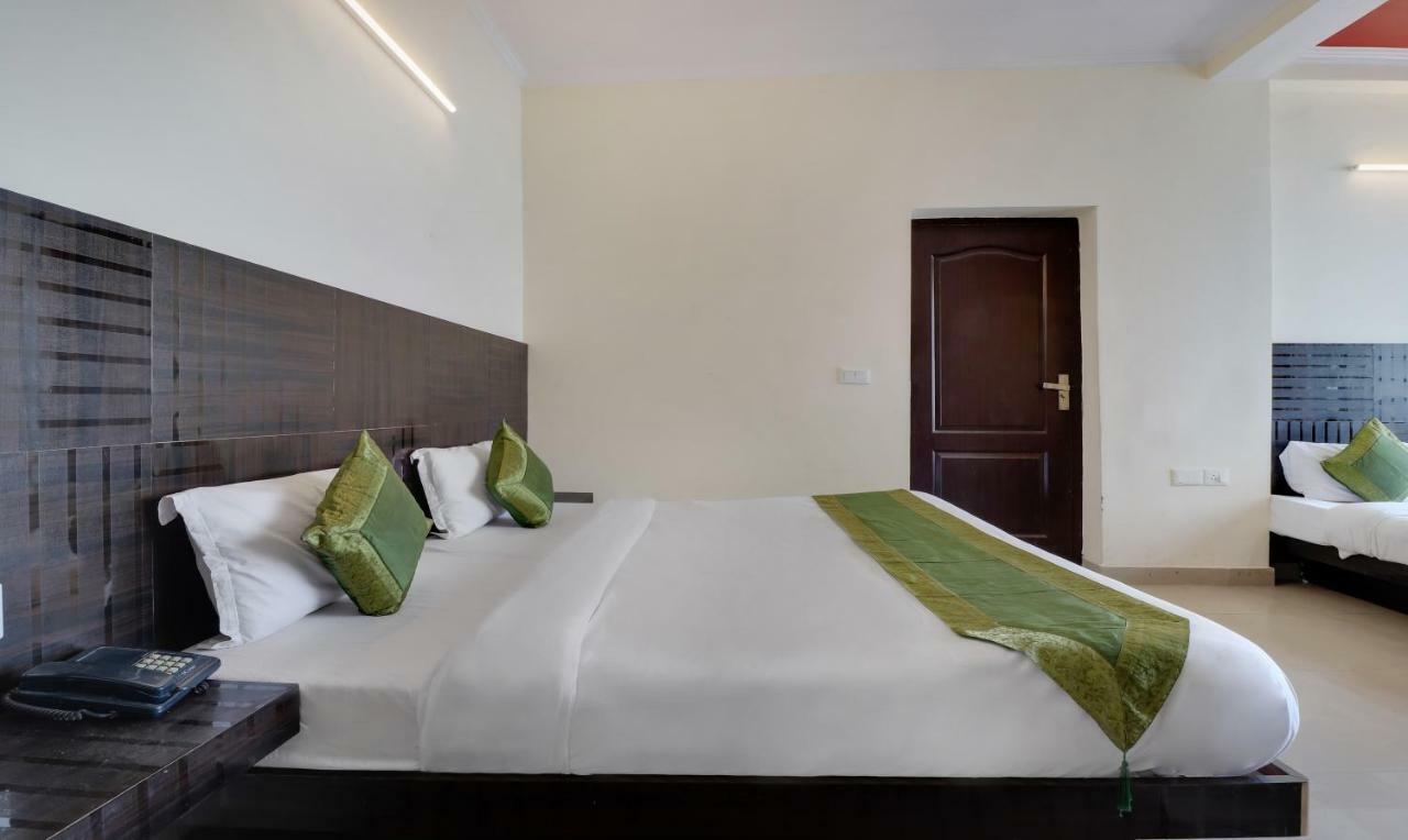 Treebo Trend Mayur Masuri Exterior foto